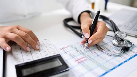 Les franchises médicales pourraient doubler en 2026